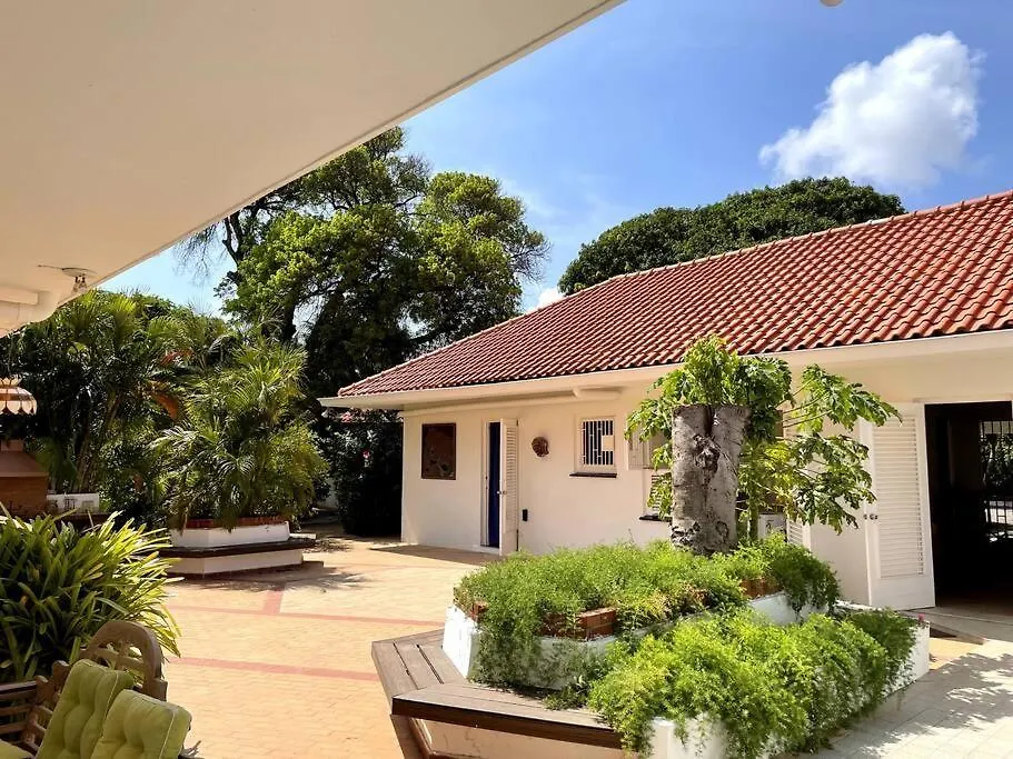 Grand Mahaai Villa Willemstad