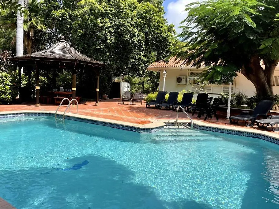 Grand Mahaai Villa Willemstad